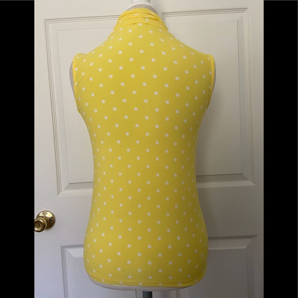 💛Yellow Polka Dot Sleeveless Top - Picture 4 of 5